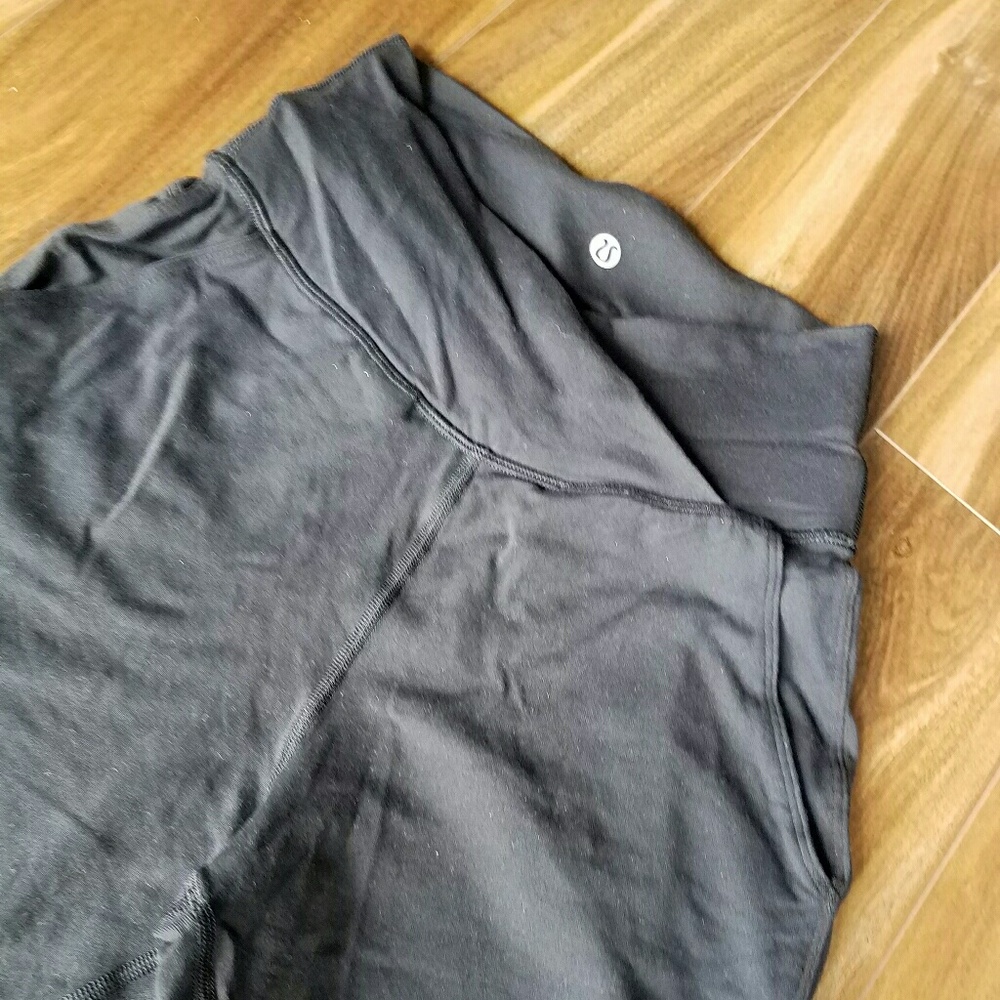 Lululemon jogger pants